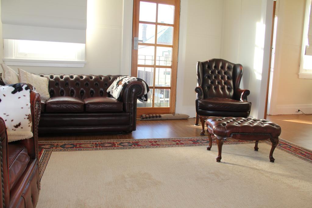 Mentor Chambers Apartment Bed & Breakfast West Wyalong Exteriör bild